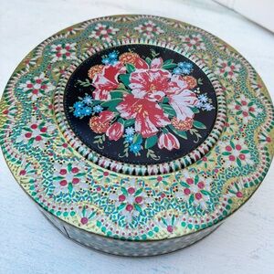 Vintage Daher Multi-Color Floral Beaded Pattern Tin Container Lid England